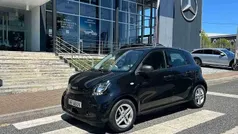 Preto Usado 2021 Smart ForFour Electric Drive | € 13.300 (Preço justo)