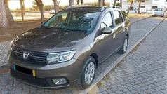 Castanho Usado 2018 Dacia Logan Comfort Sedan | € 8.450 (Preço justo)