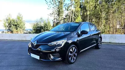 Usado 2023 Renault Clio V Techno | € 14.750 (Super Preço)
