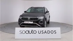 Preto metalizado Novo 2024 VW T-Roc SUV | € 26.990 (Preço justo)