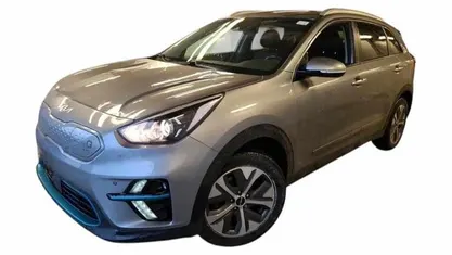 Usado Kia e-Niro 150 kW (204 HP) 2022 SUV