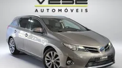 Cinza Usado 2014 Toyota Auris Hybrid Carrinha | € 14.950 (Preço justo)