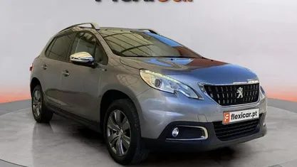 Cinza Usado 2017 Peugeot 2008 Style SUV | € 9.990 (Preço justo)