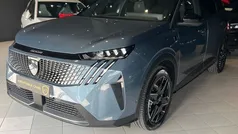 Azul Novo 2025 Peugeot 5008 GT Monovolume | € 39.990 (Preço justo)