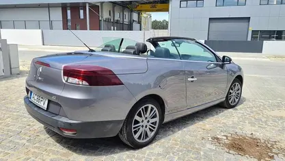 Cinzento Usado 2011 Renault Mégane III | € 7.500 (Bom preço)