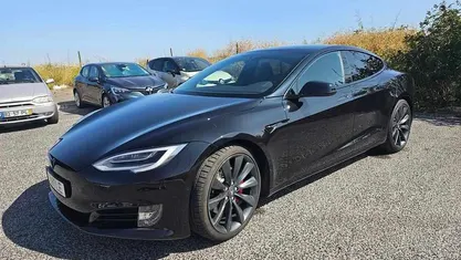 Usado Tesla Model S 386 kW (525 HP) 2018 Citadino