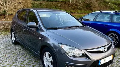 Cinzento Usado 2010 Hyundai i30 Citadino | € 5.500 (Preço justo)