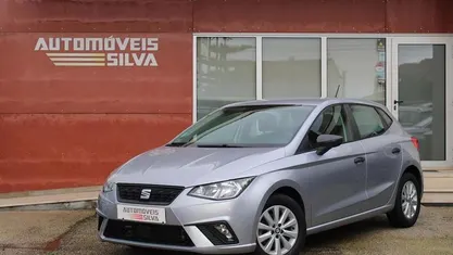 Usado Seat Ibiza Reference 95 HP (69 kW) 2019 Cinzento Citadino