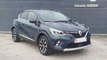 Cinzento Usado 2022 Renault Captur SUV | € 17.750 (Bom preço)