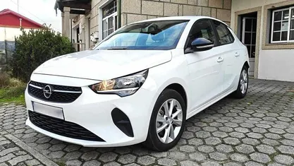 Usado Opel Corsa-e 100 kW (136 HP) 2022 Branco Citadino