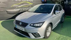Cinzento Usado 2022 Seat Ibiza Style | € 14.950 (Preço justo)