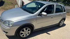 Usado 2006 Opel Corsa Citadino | € 2.300 (Super Preço)