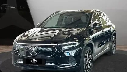 Cinzento Usado 2023 Mercedes EQA300 Progressive SUV | € 40.000