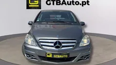 Cinza Usado 2010 Mercedes B160 Monovolume | € 8.250