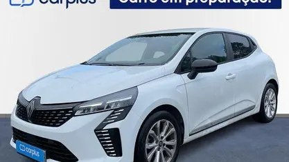 Usado 2024 Renault Clio V Evolution | € 18.500 (Preço justo)