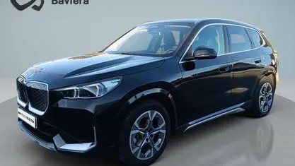 Preto Usado 2025 BMW iX SUV | € 46.900 (Preço justo)