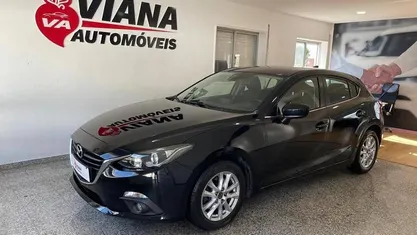 Preto Usado 2017 Mazda 3 Evolve Citadino | € 13.990 (Preço justo)