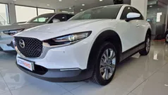 Branco Usado 2022 Mazda CX-30 Exclusive-Line SUV | € 21.990 (Preço justo)