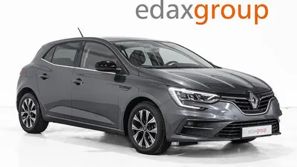 Usado 2021 Renault Mégane IV LIMITED | € 14.040 (Preço justo)