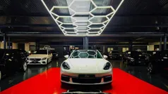 Usado 2018 Porsche Panamera Sedan | € 79.900 (Bom preço)