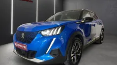 Azul Usado 2023 Peugeot e-2008 SUV | € 26.980 (Preço justo)