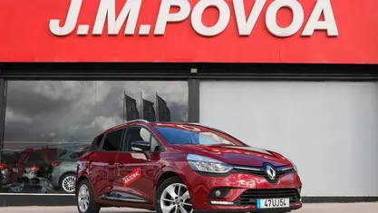Usado Renault Clio IV 90 HP (66 kW) 2018 Vermelho Carrinha