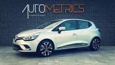 Cinza prata Usado 2018 Renault Clio IV Zen | € 11.900 (Preço justo)