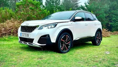 Usado Peugeot 3008 181 HP (133 kW) 2017 Branco Citadino