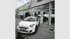Branco Usado 2024 Fiat 600 | € 23.490 (Preço justo)
