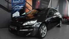 Preto Usado 2015 Peugeot 308 Allure Carrinha | € 10.800 (Preço justo)