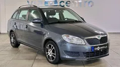 Cinza antracite Usado 2010 Skoda Fabia Ambiente Citadino | € 4.750 (Bom preço)