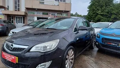 Preto Usado 2010 Opel Astra | € 5.499 (Preço justo)