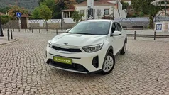 Branco Usado 2021 Kia Stonic SUV | € 16.950 (Preço justo)