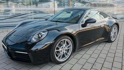 Usado Porsche 992 385 HP (283 kW) 2020