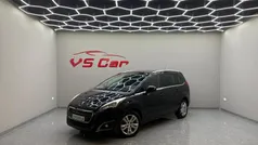 Preto Usado 2016 Peugeot 5008 | € 11.950 (Preço justo)