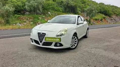 Usado 2014 Alfa Romeo Giulietta Citadino | € 10.450 (Super Preço)