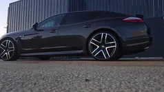 Cinzento Usado 2012 Porsche Panamera Sedan | € 35.500 (Preço justo)