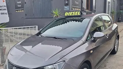 Usado Seat Ibiza 75 HP (55 kW) 2014 Cinzento