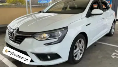 Usado Renault Mégane IV Zen 95 HP (69 kW) 2019 Branco Citadino