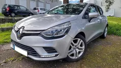 Cinzento Usado 2017 Renault Clio IV Citadino | € 12.000 (Preço justo)