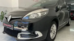 Preto Usado 2015 Renault Scénic III Monovolume | € 8.900 (Preço justo)