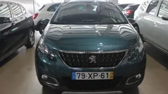 Azul Usado 2019 Peugeot 2008 SUV | € 14.500 (Bom preço)