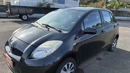 Preto Usado 2010 Toyota Yaris | € 5.950 (Preço justo)