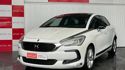 Branco Usado 2016 DS Automobiles DS5 Citadino | € 10.990 (Super Preço)
