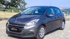 Cinza escuro Usado 2017 Peugeot 208 Active Citadino | € 9.900 (Preço justo)