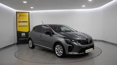 Cinzento Usado 2024 Renault Clio V | € 19.180 (Preço justo)