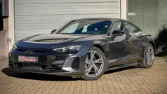 Cinzento Usado 2021 Audi e-tron GT quattro Sedan | € 59.500 (Preço justo)