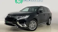 Preto Usado 2018 Mitsubishi Outlander Instyle SUV | € 18.980 (Bom preço)