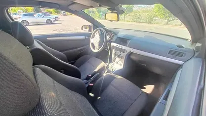 Usado 2006 Opel Astra Citadino | € 3.000 (Bom preço)