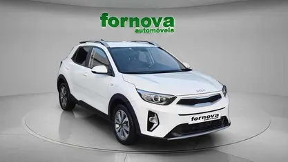 Usado Kia Stonic 84 HP (61 kW) 2025 SUV
